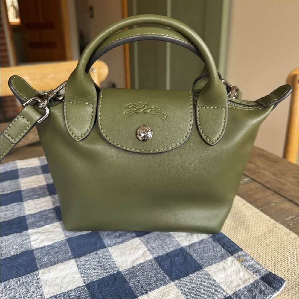 Longchamp le Pliage cuir XS in Green